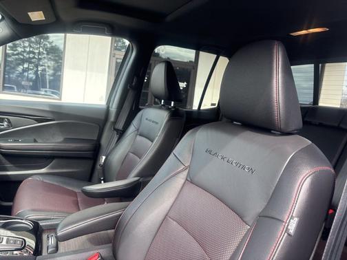 2023 Honda Ridgeline Black Edition