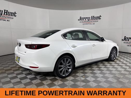 2025 Mazda Mazda3 FWD w/Preferred Package