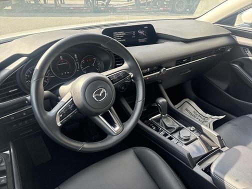 2025 Mazda Mazda3 FWD w/Preferred Package