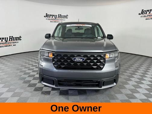 Gray Metallic 2025 Ford Maverick XLT