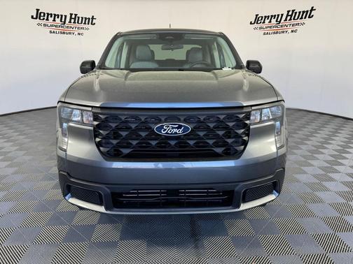 Gray Metallic 2025 Ford Maverick XLT