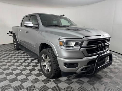 Billet Silver Metallic Clearcoat 2022 RAM 1500 Laramie