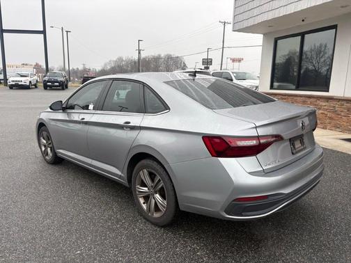 2023 Volkswagen Jetta 1.5T SE