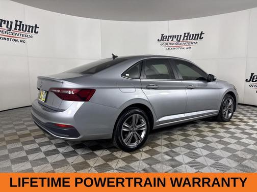 2023 Volkswagen Jetta 1.5T SE