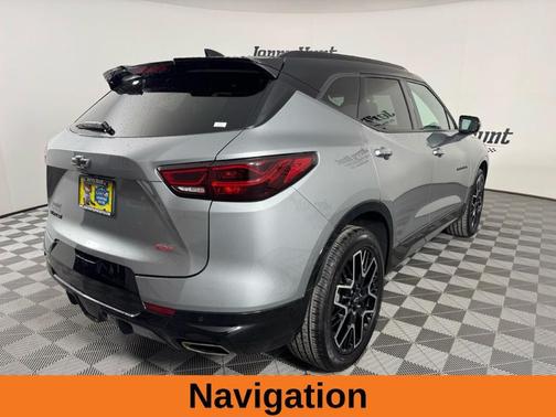 Sterling Gray Metallic 2024 Chevrolet Blazer RS
