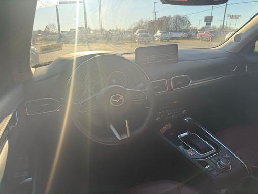 2022 Mazda CX-5 Carbon Edition