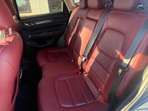 2022 Mazda CX-5 Carbon Edition