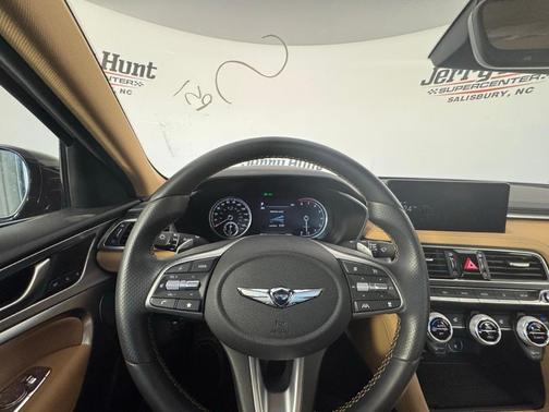 2022 Genesis G70 2.0T