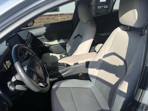 2023 Lexus UX 250h Premium