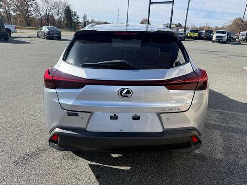 2023 Lexus UX 250h Premium