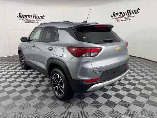 Sterling Gray Metallic 2025 Chevrolet Trailblazer LT