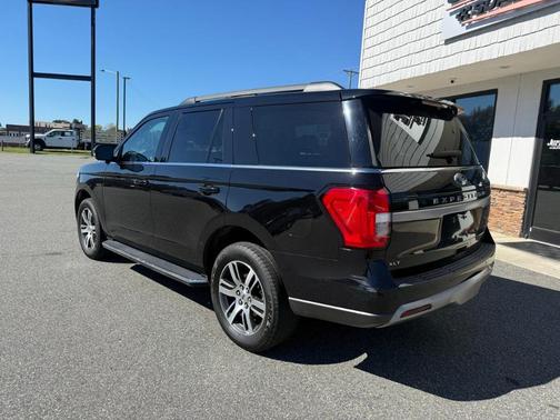 2023 Ford Expedition XLT