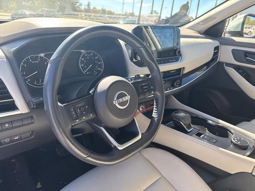 White 2023 Nissan Rogue SL