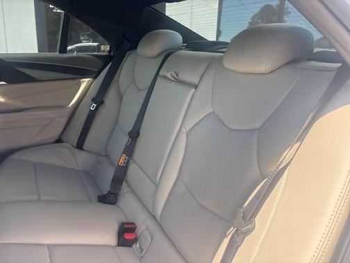 2023 Cadillac CT4 Premium Luxury