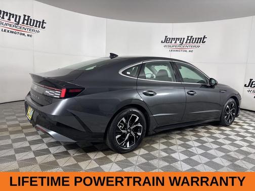 2025 Hyundai SONATA SEL