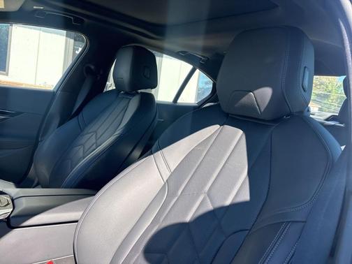 2025 BMW 530 i