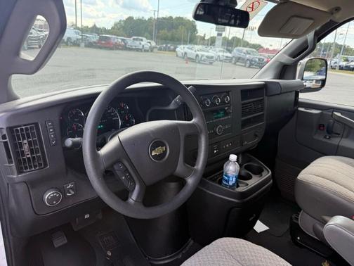 2019 Chevrolet Express 3500 LT