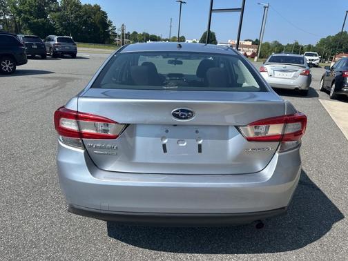 2022 Subaru Impreza Base