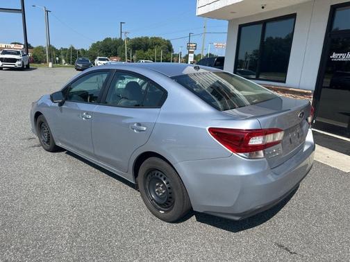 2022 Subaru Impreza Base