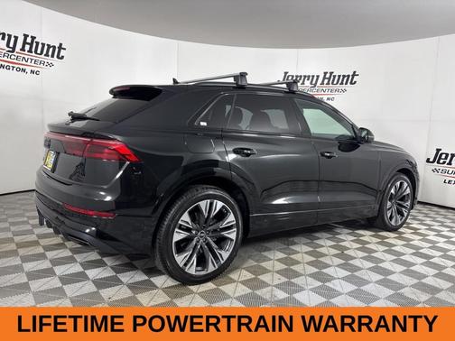 2025 Audi Q8 55 Premium