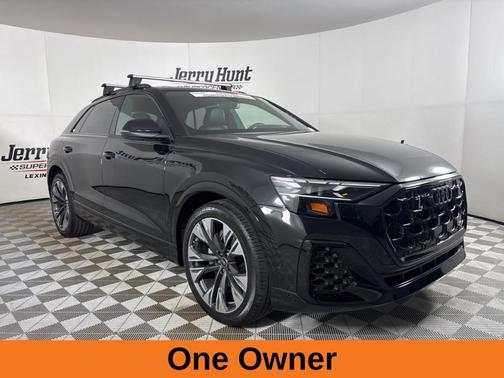 2025 Audi Q8 55 Premium