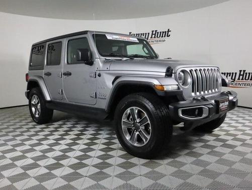 Photo 4 of 31 of 2020 Jeep Wrangler Unlimited Sahara