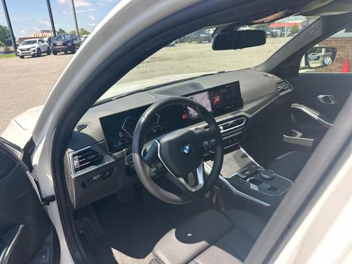 2024 BMW 330 i