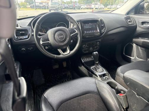 2021 Jeep Compass Altitude