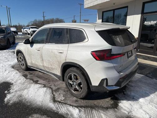 2025 BMW X1 xDrive28i