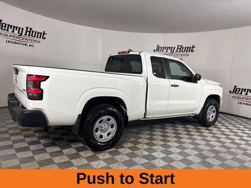 2024 Nissan Frontier S