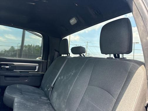 Diamond Black 2024 RAM 1500 Classic SLT