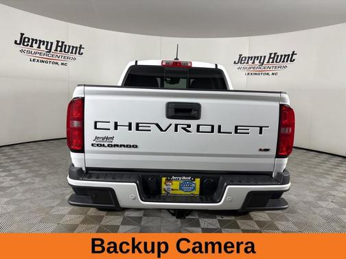 Summit White 2022 Chevrolet Colorado LT