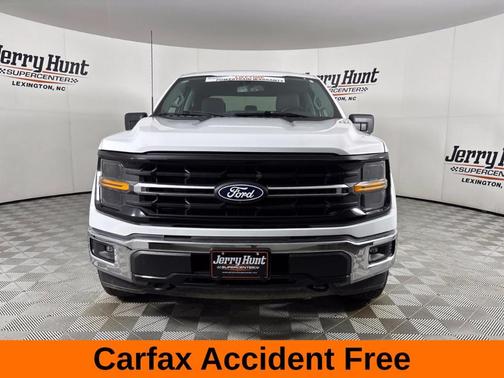 Oxford White 2024 Ford F-150 XLT