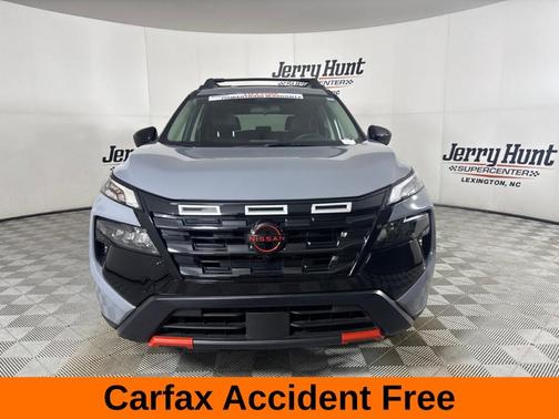 Boulder Gray Pearl 2025 Nissan Rogue CREEK