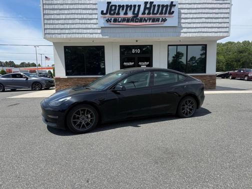 Black 2022 Tesla Model 3 Long Range