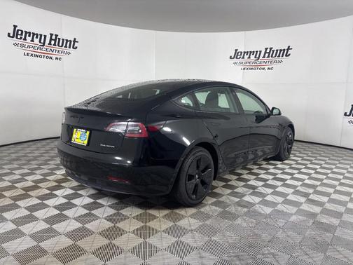 Black 2022 Tesla Model 3 Long Range