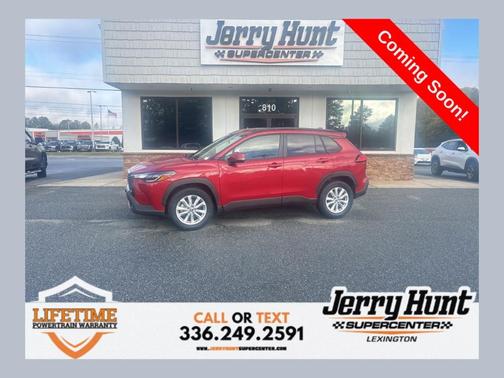 2024 Toyota Corolla Cross LE