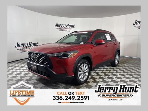 2024 Toyota Corolla Cross LE