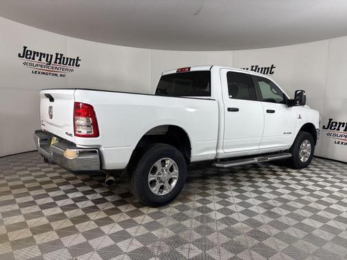 Bright White Clearcoat 2024 RAM 2500 Big Horn
