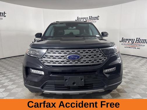 Black Metallic 2022 Ford Explorer Limited
