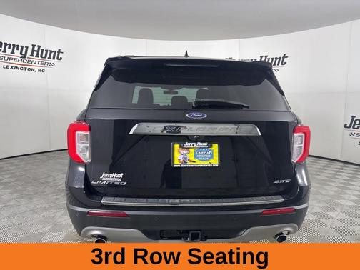 Black Metallic 2022 Ford Explorer Limited