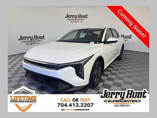 Snow White Pearl 2025 Kia K4