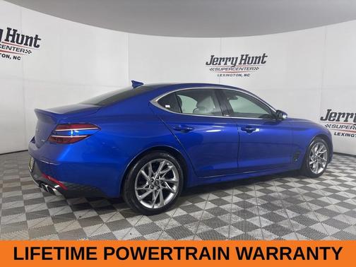 2022 Genesis G70 2.0T
