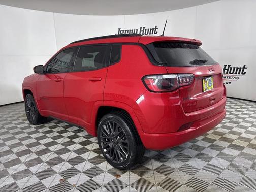 2023 Jeep Compass (RED) Edition