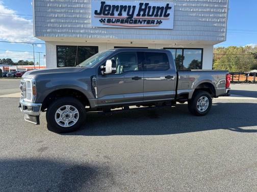 2025 Ford F-250 XLT