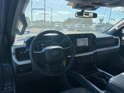2025 Ford F-250 XLT