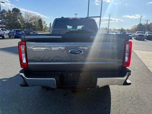 2025 Ford F-250 XLT