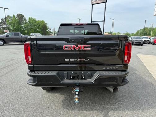 2022 GMC Sierra 3500 Denali