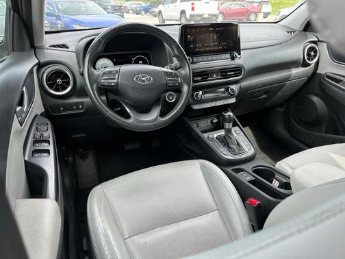 2022 Hyundai KONA Limited
