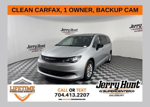 2024 Chrysler Voyager LX